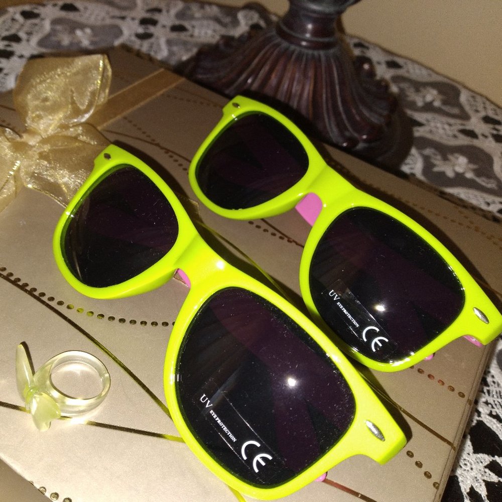UV Protection Sunglasses for children  + special free ring gift